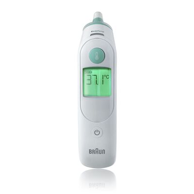Braun Thermoscan IRT6515 - Digital Thermometer with Color-Coded Display.