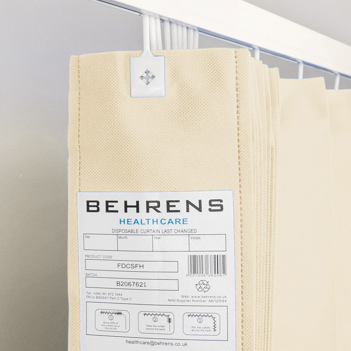 Disposable Curtain Cream Small Fixed Hook (750x200cm) Disposable Curtain Cream Small Fixed Hook (750x200cm)