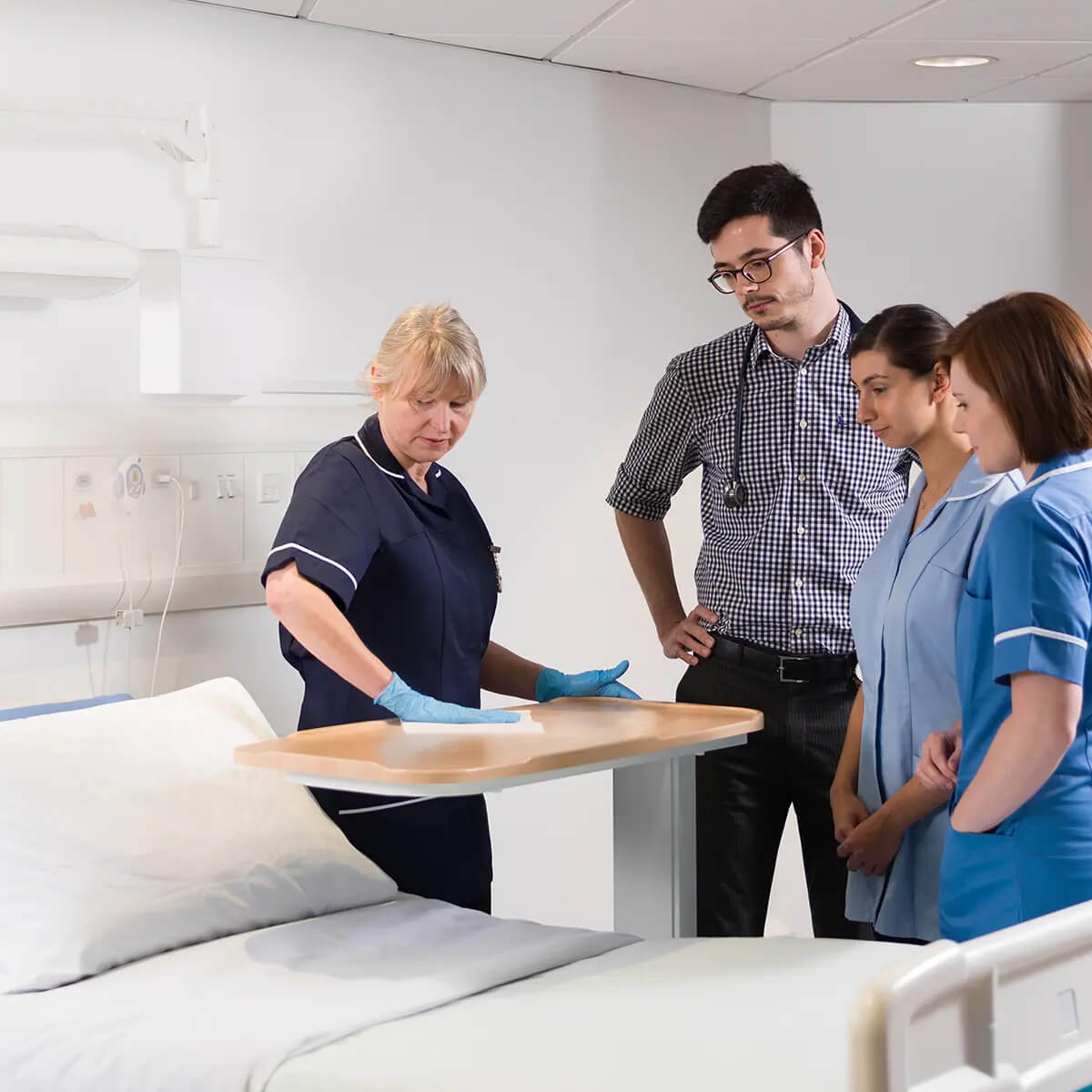 Wiping surfaces1.jpg Wiping surfaces1.jpg